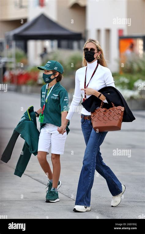 claire anne stroll
